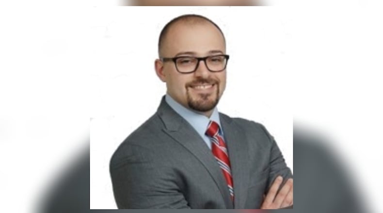 Jonas Helbert started brokerage Streetlight to rival the traditional commission-based business model.
