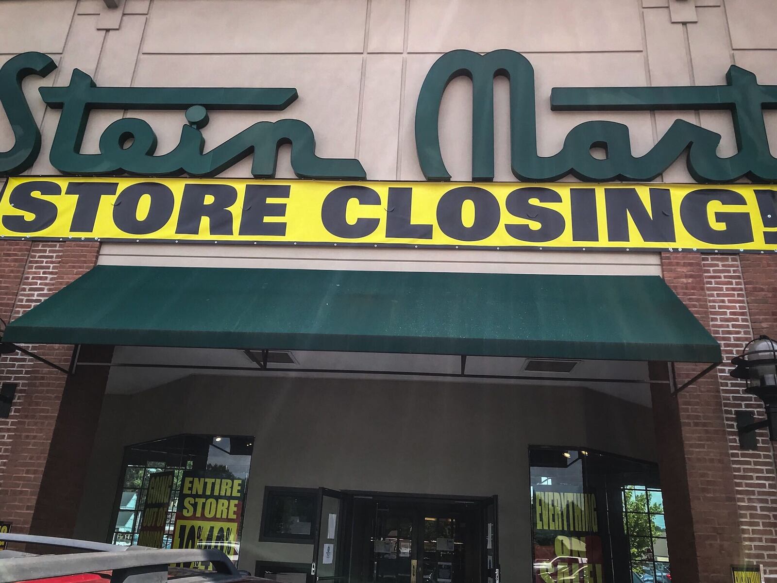 Stein Mart, at Town and Country, decided to go out of business after filling for bankruptcy Aug. 12. JIM NOELKER/STAFF