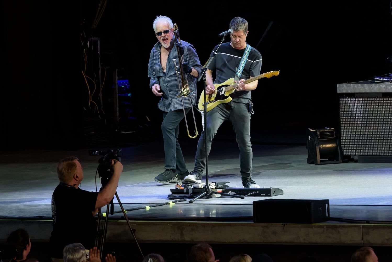 PHOTOS: Chicago live at Rose Music Center