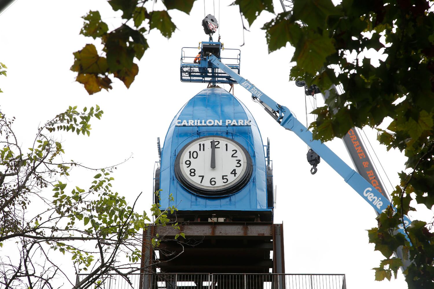 Iconic Dayton clock visible from I-75 again