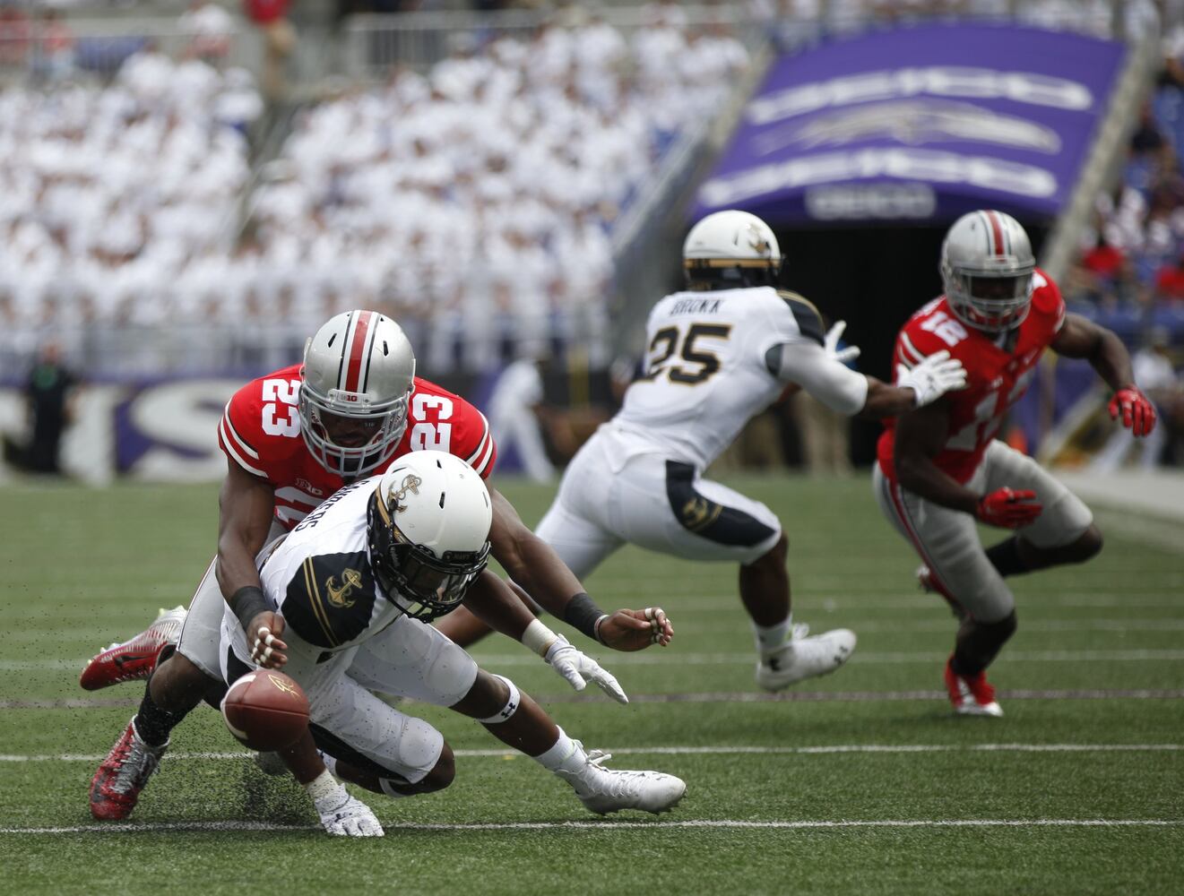 Buckeyes will try to get in head of Rutgers quarterback