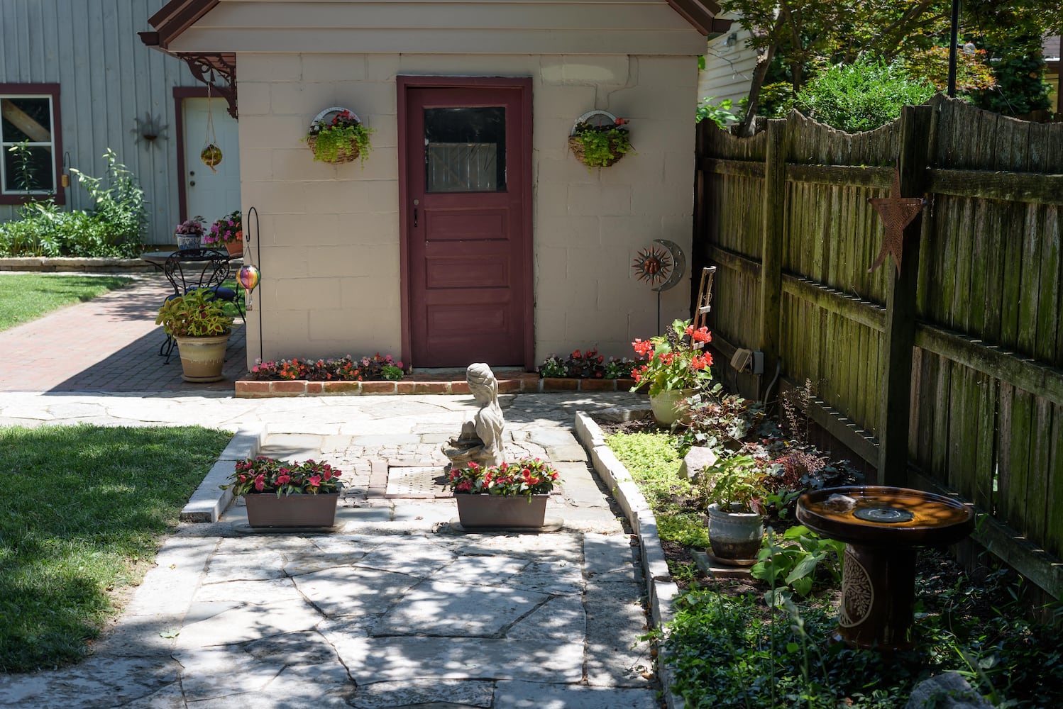 PHOTOS: 2025 Oregon Historic District Garden Tour