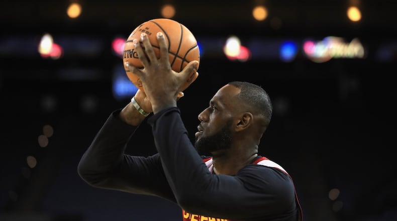 LeBron James works out during a practice for the 2017 NBA Finals at ORACLE Arena on May 31, 2017 in Oakland, California. (Photo by Ezra Shaw/Getty Images)