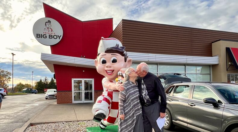 Ruby and David Crews renewed their vows at Frisch's in Kettering 50 years after the couple married. AIMEE HANCOCK/STAFF