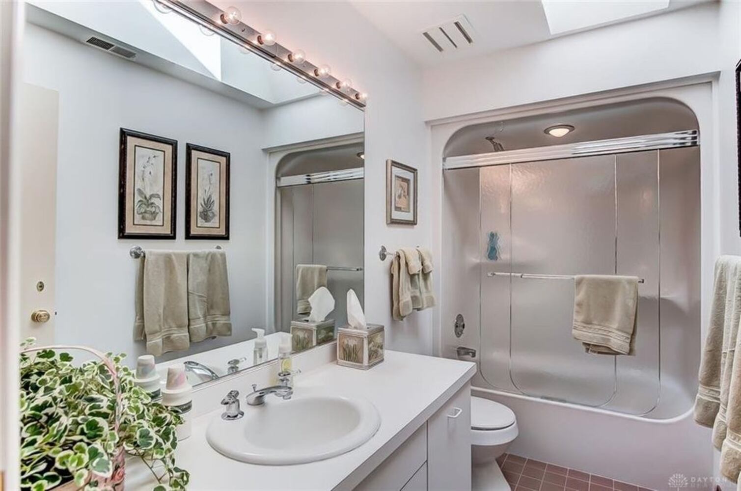 PHOTOS: Luxury Kettering home listed has pool, amazing closets