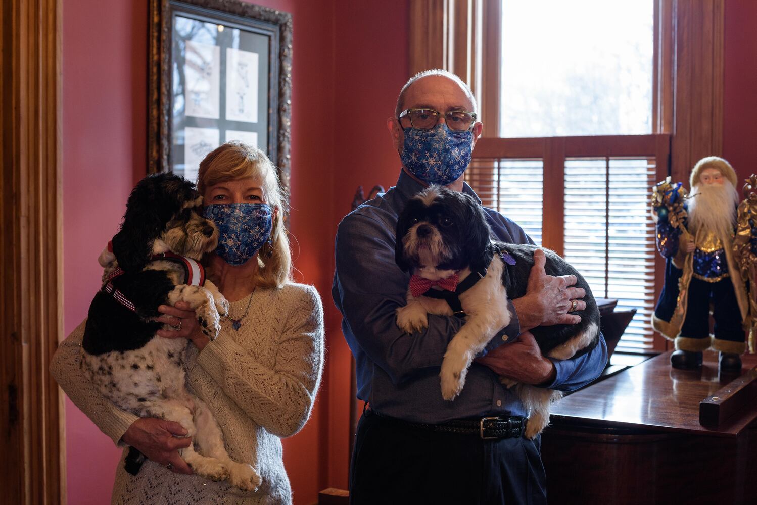 PHOTOS: The Oregon Historic District’s Virtual Grand Holiday Tour of Homes