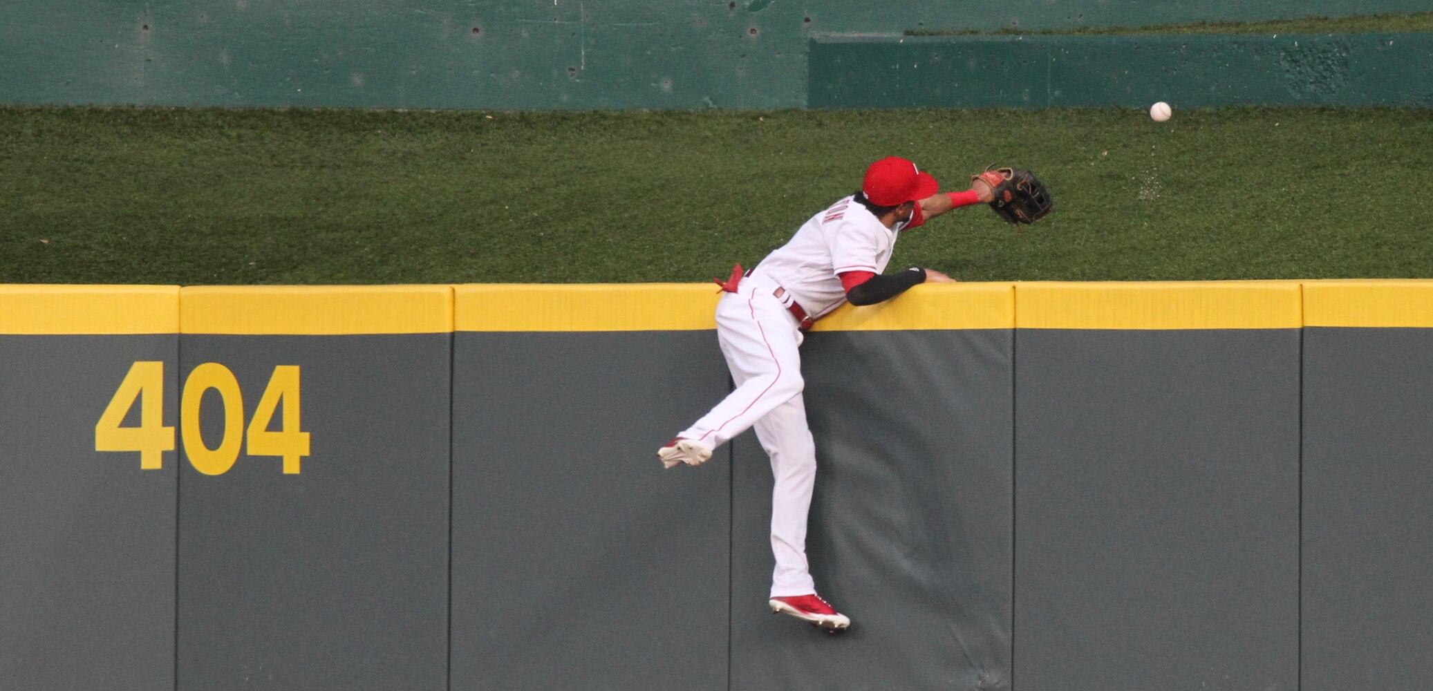 Photos: Reds vs. Brewers (April 30)