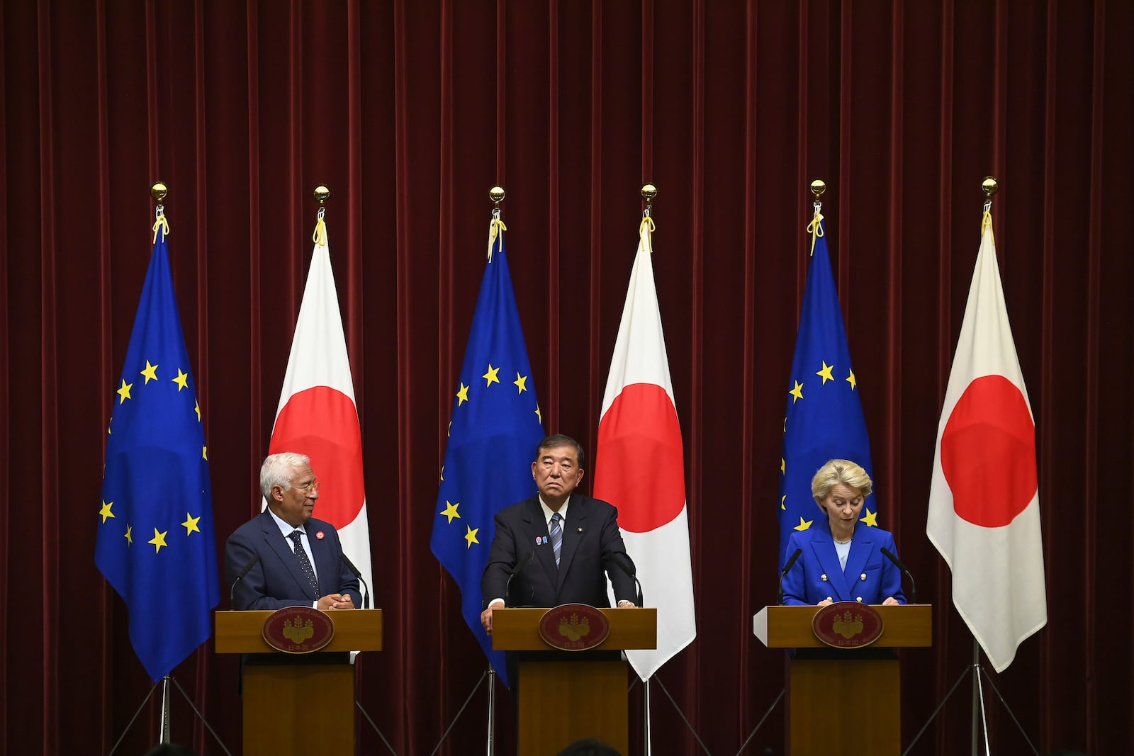 From left: European Council President António Costa, Japanese Prime Minister Shigeru Ishiba and European Commission President Ursula von der Leyen hold a joint news conference after their meeting at Prime Minister Office in Tokyo, Japan, Wednesday, July 23, 2025. (David Mareuil/Pool Photo via AP)