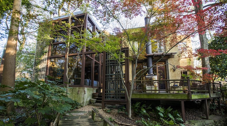 The living room of an Airbnb house affectionately known as the “tree house” on Monday, November 13, 2018 in Dallas. The rental home was named the most wish-listed Airbnb in Dallas. (Ashley Landis/The Dallas Morning News/TNS)