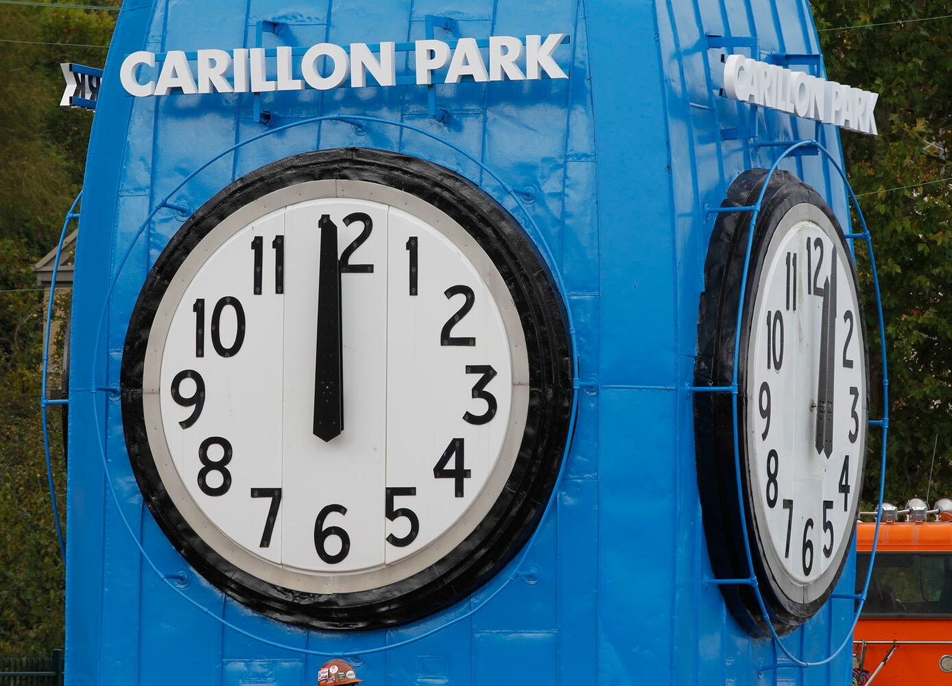 Iconic Dayton clock visible from I-75 again