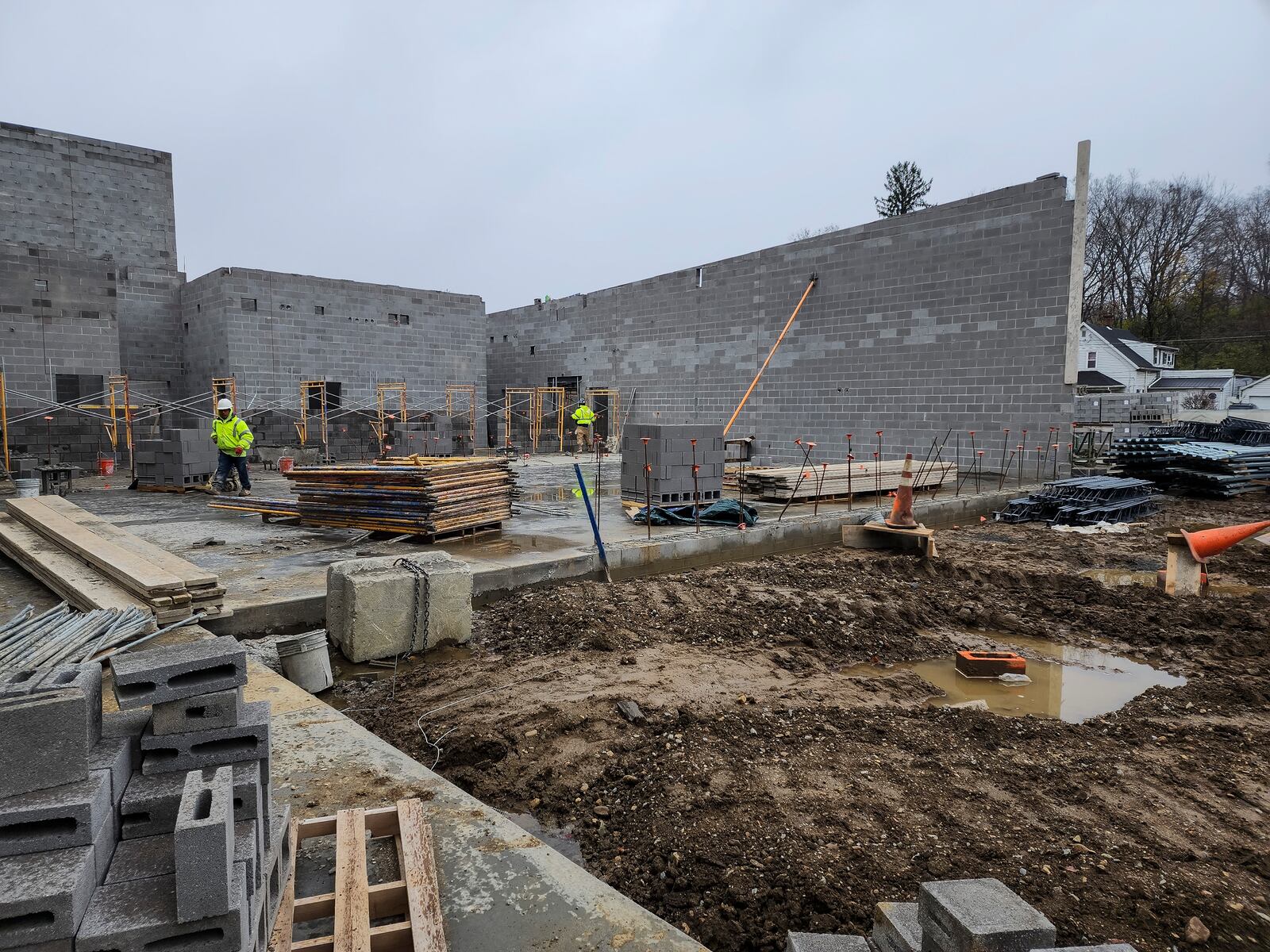 Construction continues on the new Franklin High School Wednesday, Nov. 16, 2022. NICK GRAHAM/STAFF