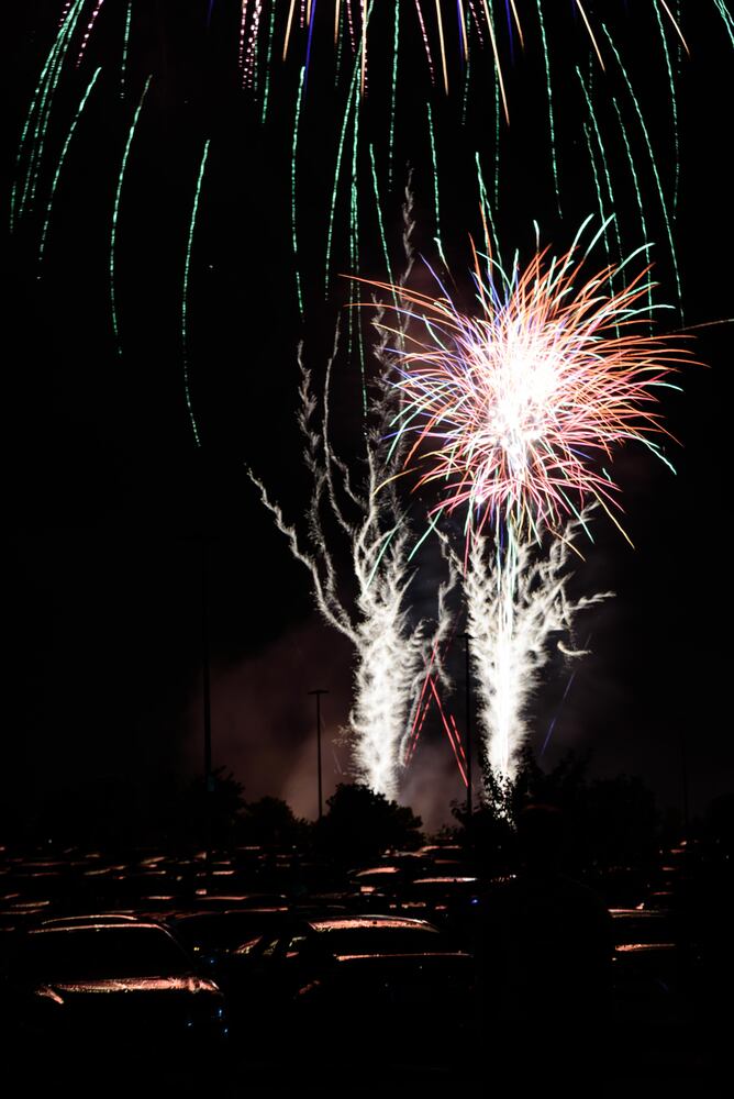 PHOTOS: Gorgeous fireworks light up the sky in Beavercreek