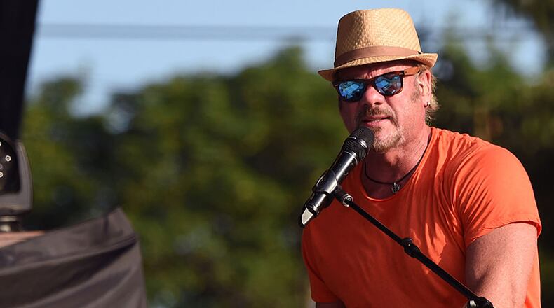 TWIN LAKES, WI - JULY 25: Singer/Songwriter Phil Vassar performs at Country Thunder USA - Day 3 In Twin Lakes, Wisconsin on July 25, 2015 in Twin Lakes, Wisconsin. (Photo by Rick Diamond/Getty Images for Country Thunder)