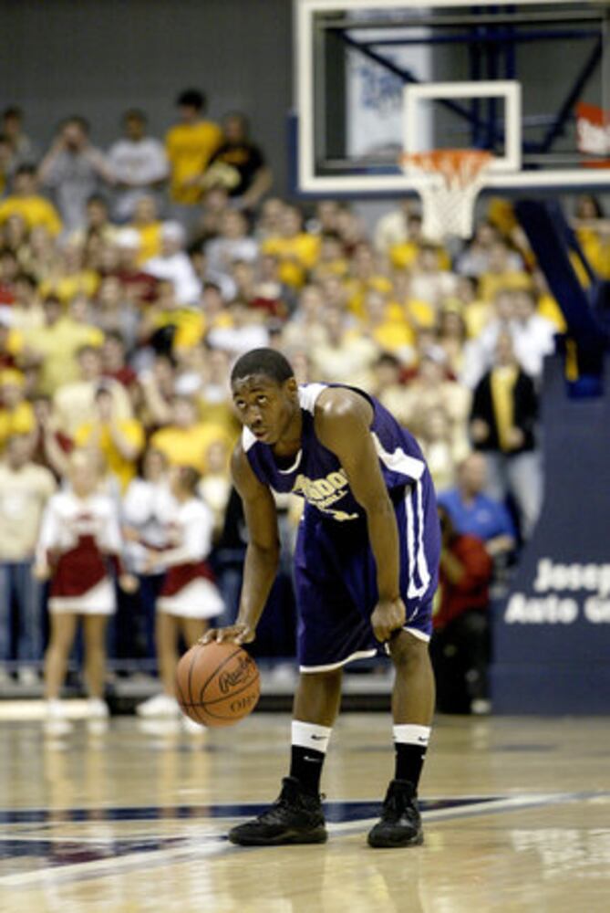 Basketball star Juwan Staten