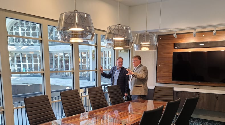 The Dayton Area Chamber of Commerce and Soin LLC have announced that ConsumerOptix, a startup insurtech firm based in Dayton, has won the 2021 Soin Award for Innovation.