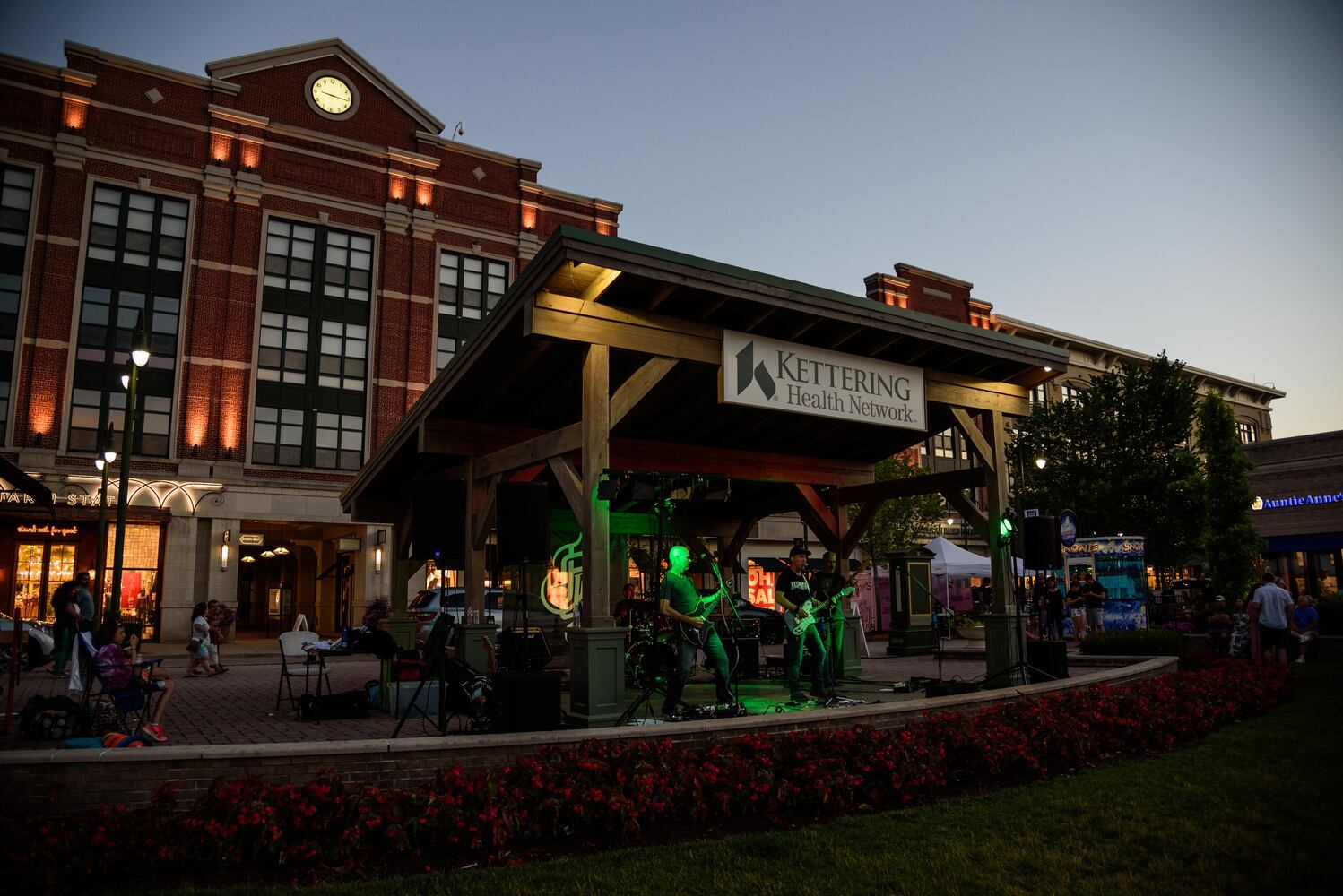 PHOTOS: Did we spot you at the first ever Wine & Art festival at The Greene?
