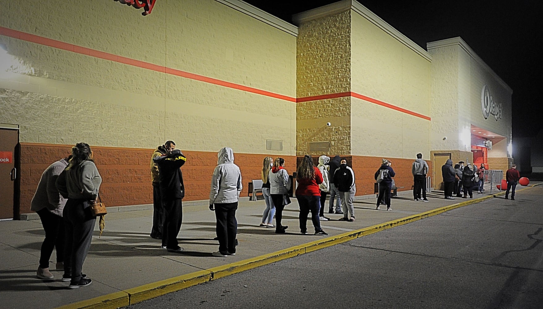 PHOTOS: Black Friday shopping in Miami Valley