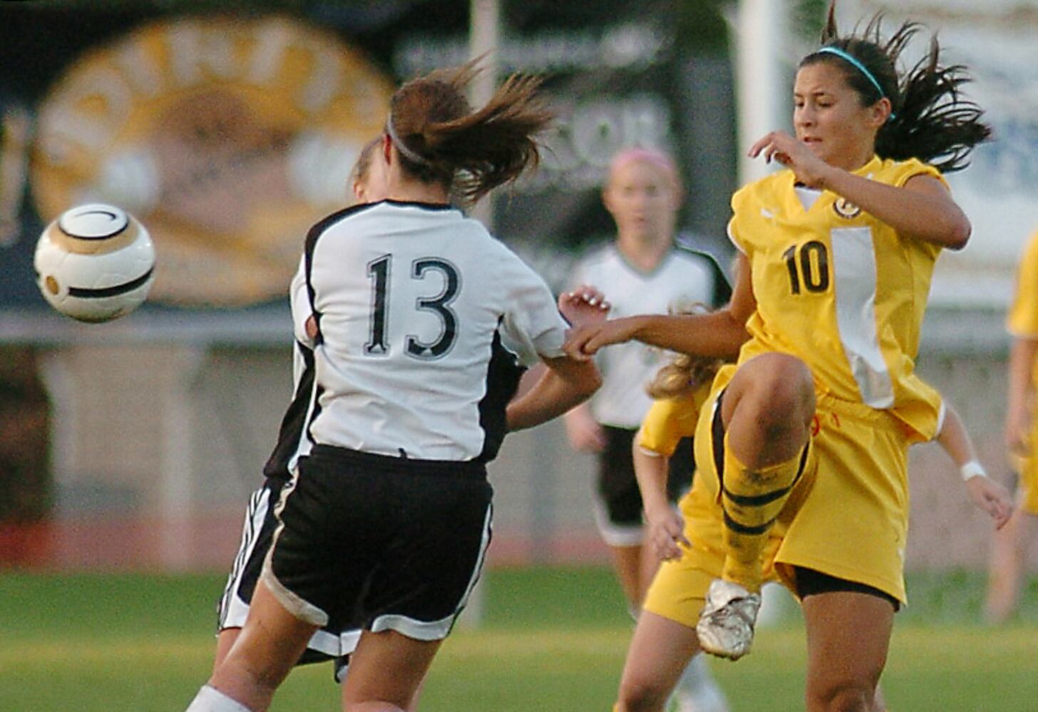 Centerville vs. Alter girls soccer