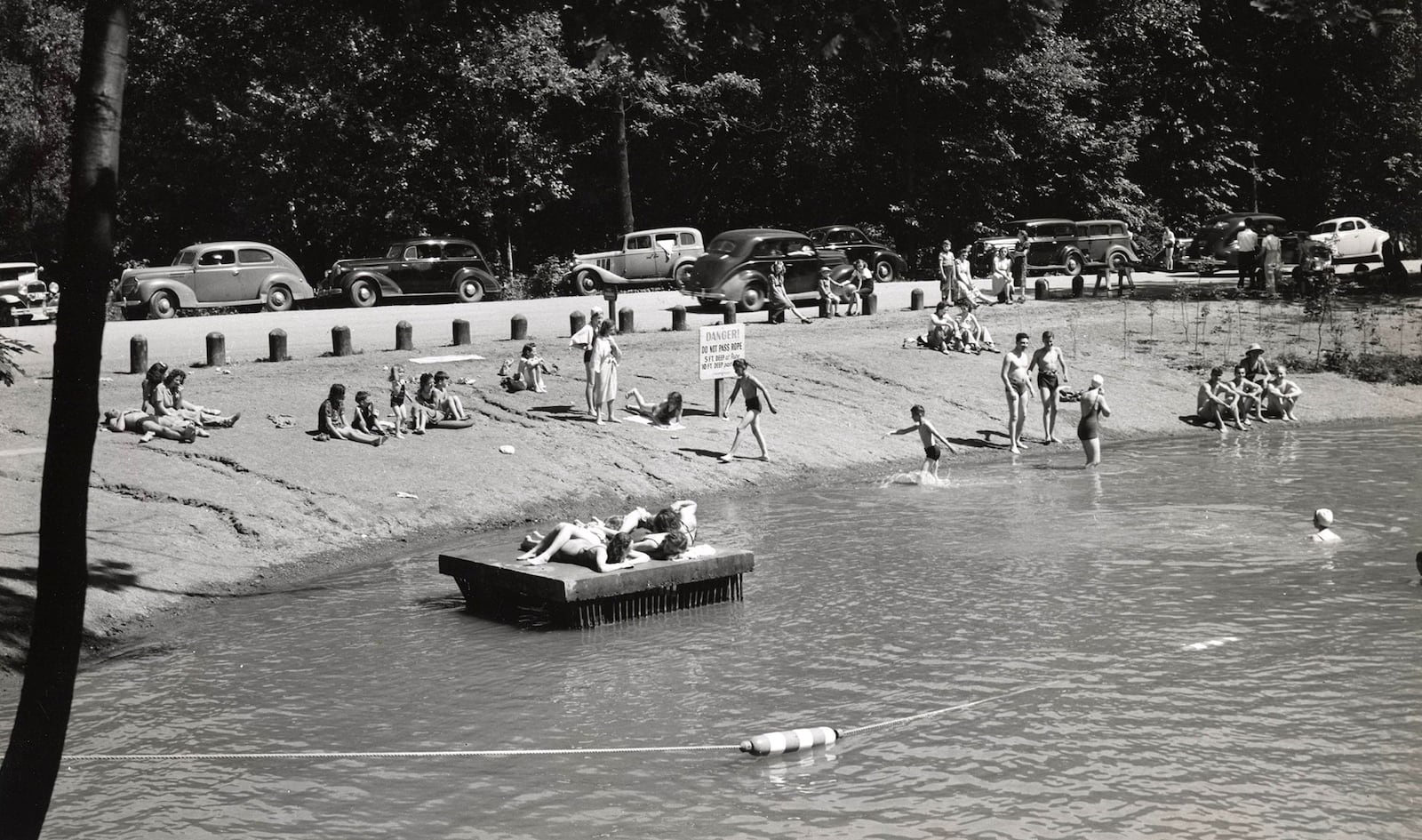 Photo from the heat wave of 1934, location is not specified. Credit: Ohio History Collection