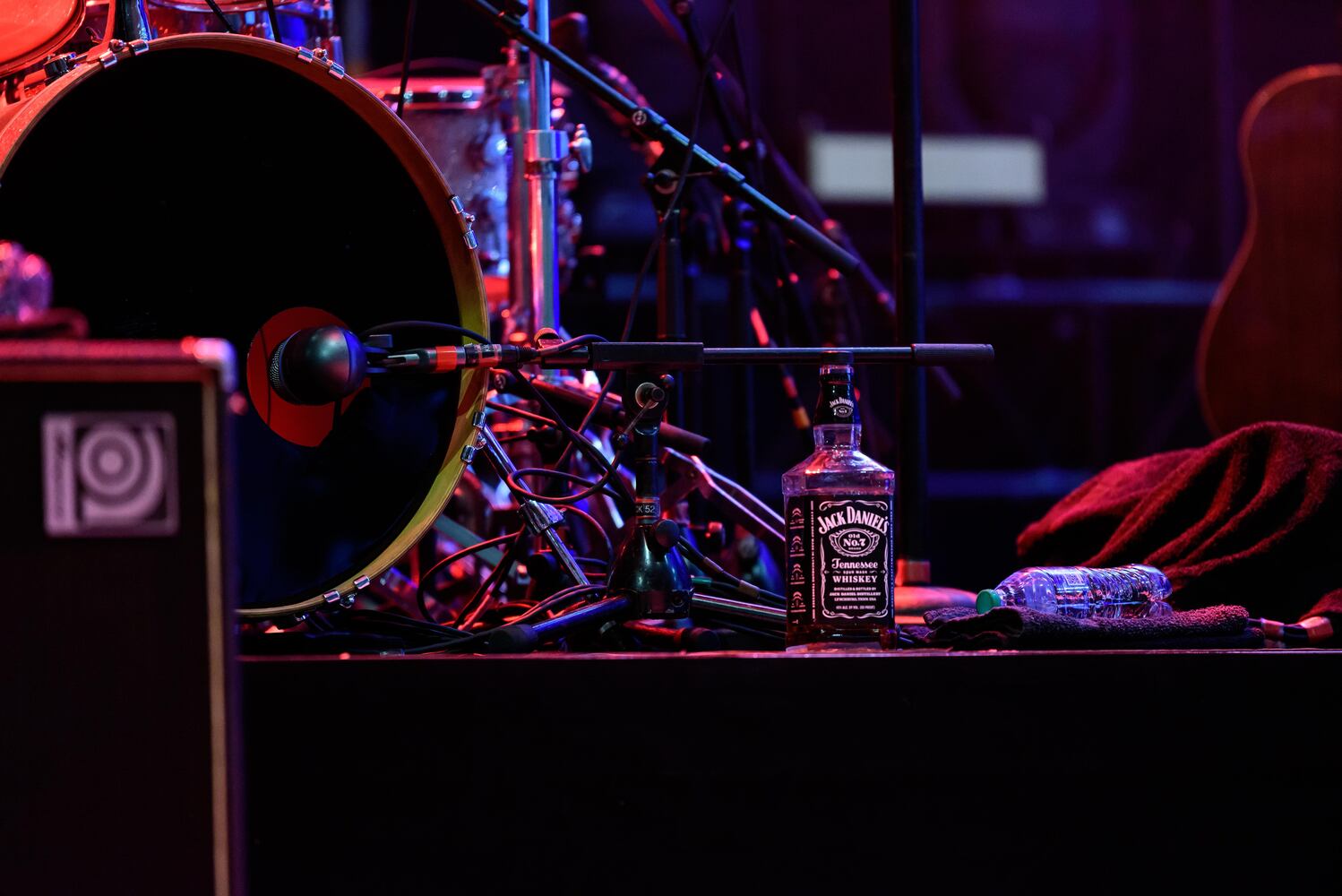 PHOTOS: Gary Allan & Mae Estes Live at Rose Music Center