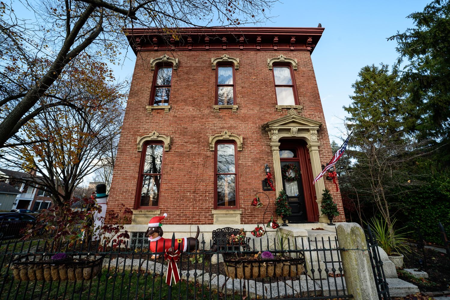 PHOTOS: The Oregon Historic District’s Virtual Grand Holiday Tour of Homes