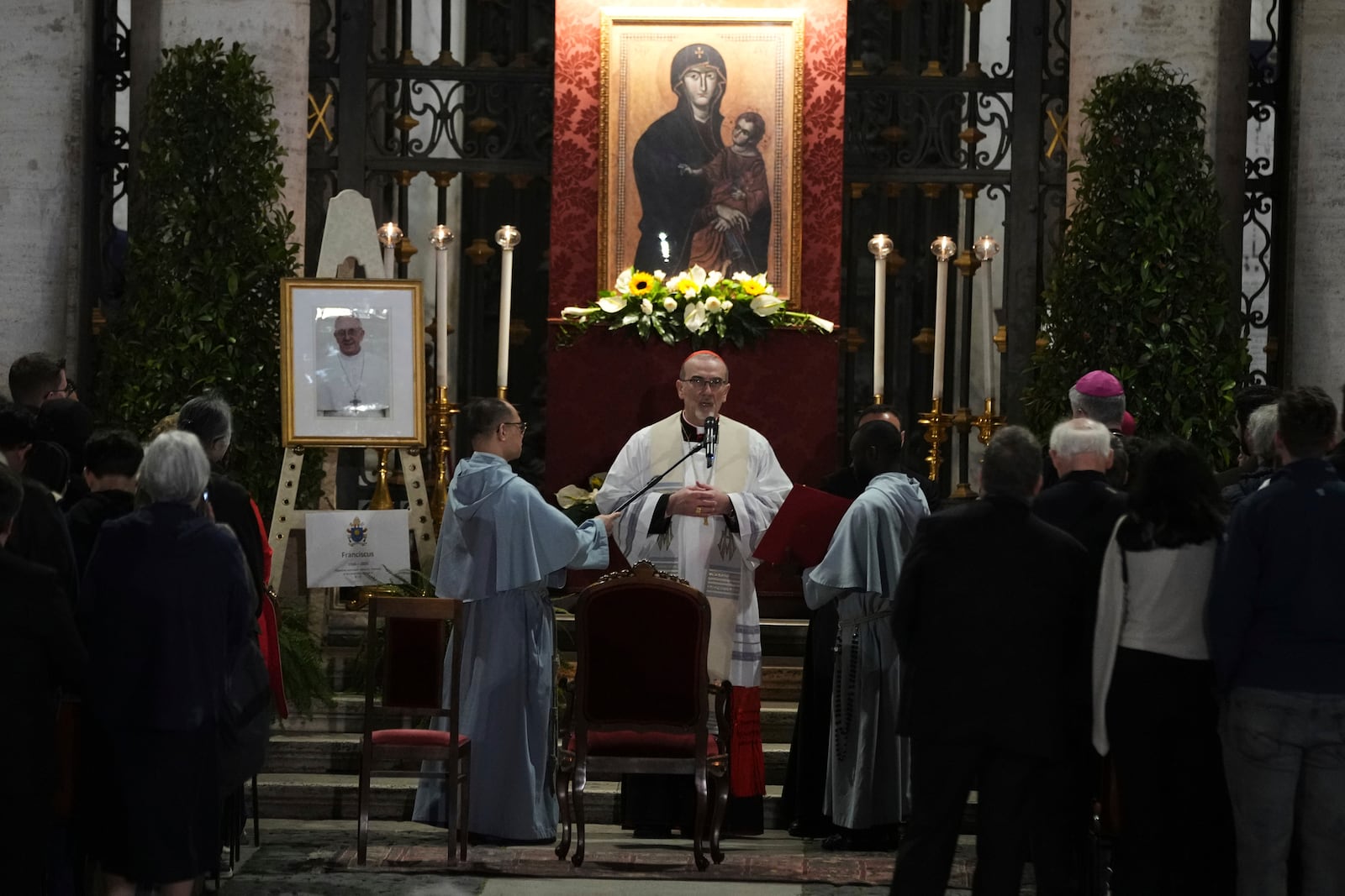 Cardinal Pierbattista Pizzaballa leads a rosary prayer outside St. Mary Major Basilica, in Rome, Friday, April 25, 2025 (AP Photo/Francisco Seco)