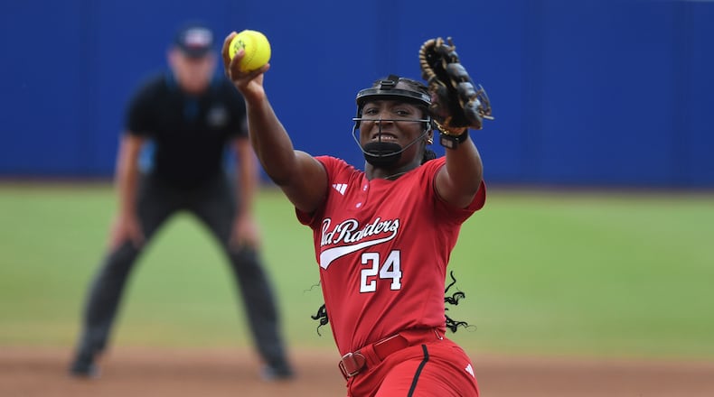 Texas pitcher NiJaree Canady throws during the third game of the NCAA softball Women's College World Series finals against Texas in Oklahoma City, Friday, June 6, 2025. (AP Photo/Kyle Phillips)