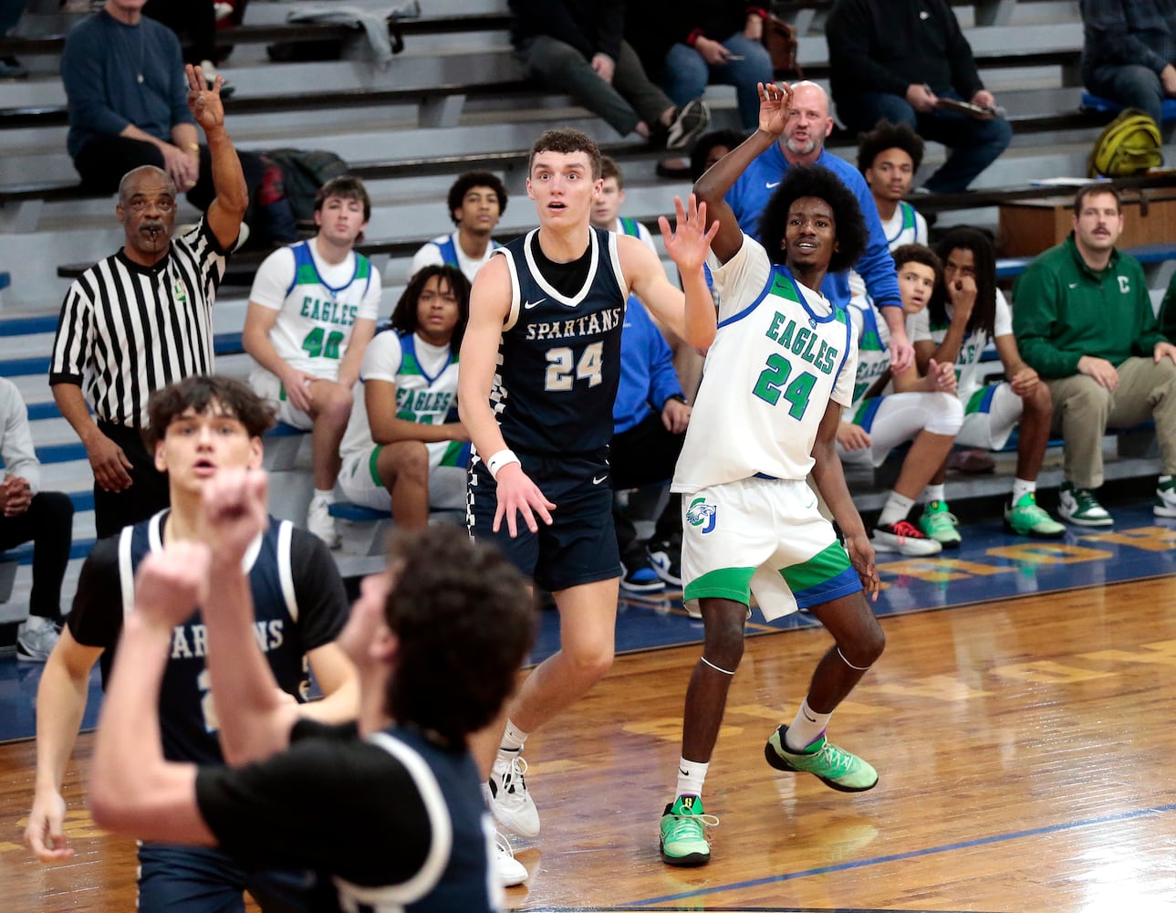 CJ Valley View basketball