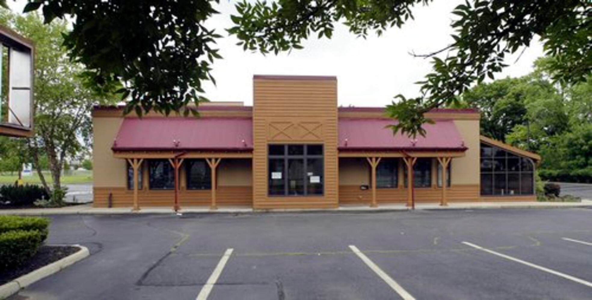 Duke's restaurant in West Carrollton