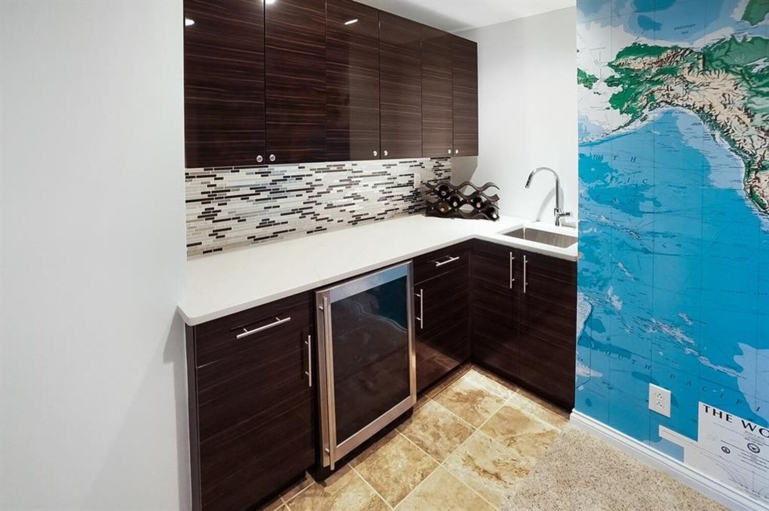Photos: $1M luxury home listed has waterfall, swimming pool and kitchen to die for