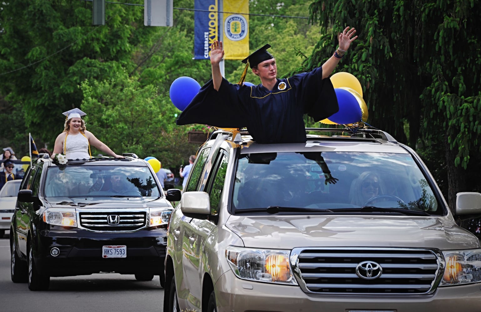 Oakwood community celebrates seniors during parade