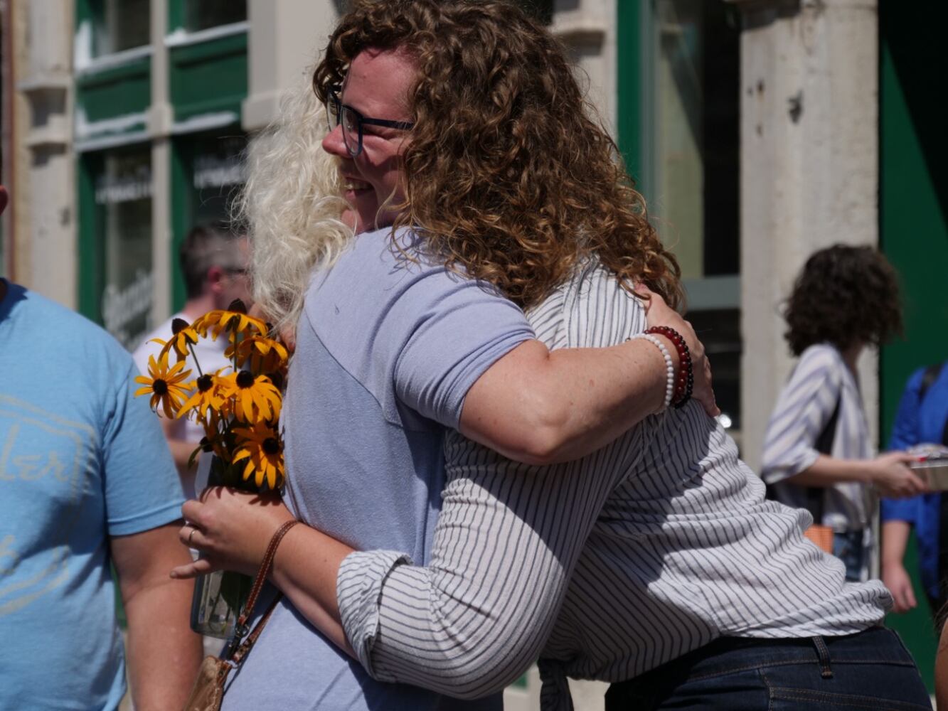 Hugs from the Oregon District