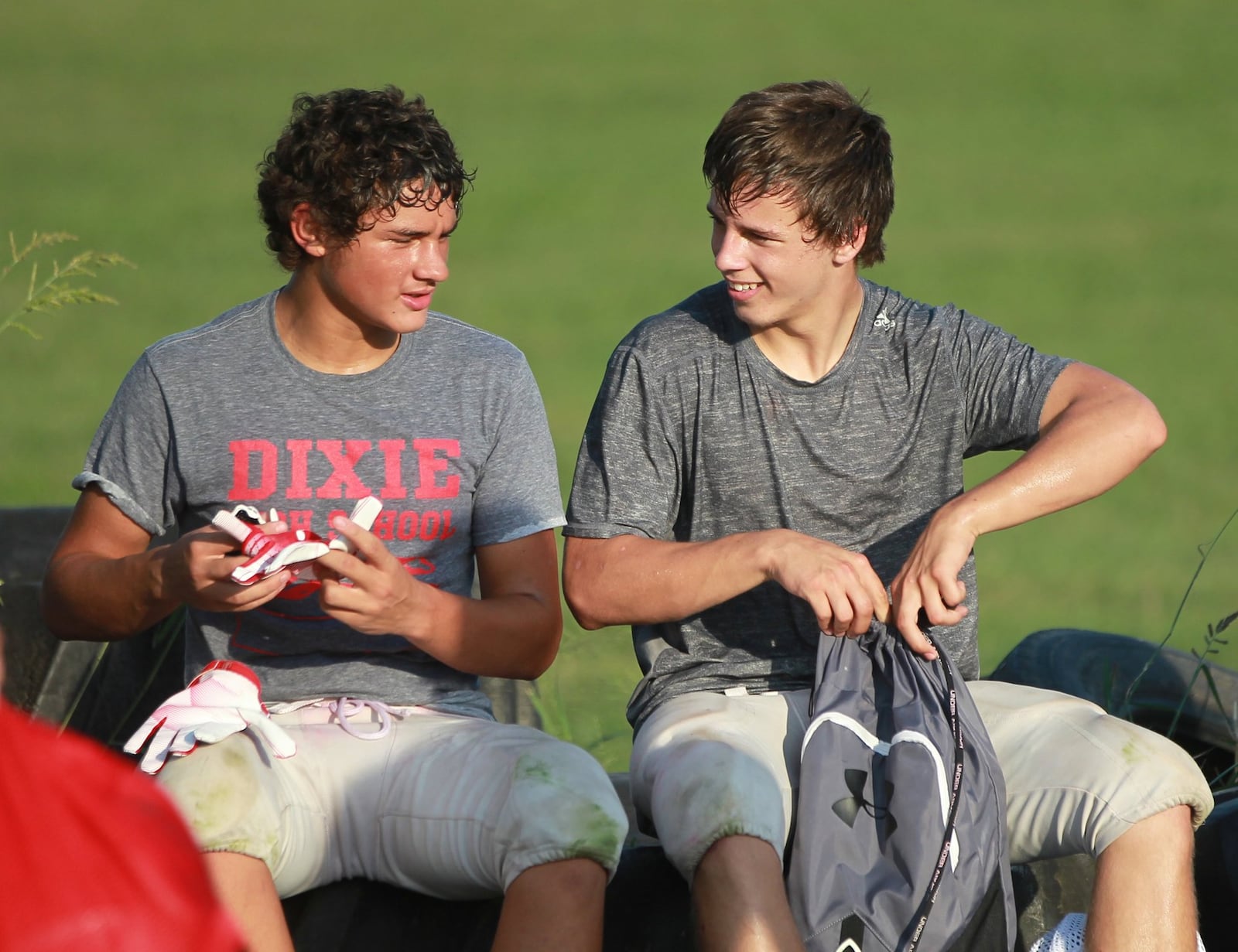 Dixie senior receiver Robert Apfelbeck (left) and sophomore QB/DB Jimmy Myers practice on Wednesday, Sept. 11, 2019. Surprising Dixie (2-0) will host Brookville in a Week 3 high school football game. MARC PENDLETON / STAFF
