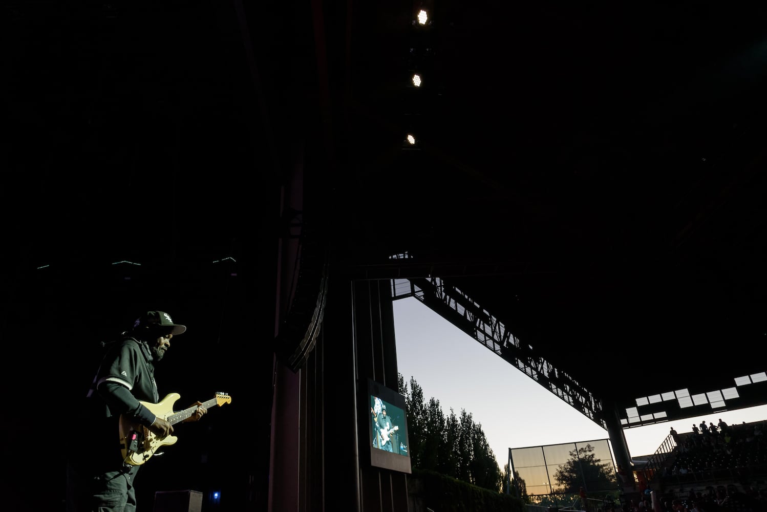 PHOTOS: Buddy Guy with John Hiatt & The Goners Live at Rose Music Center