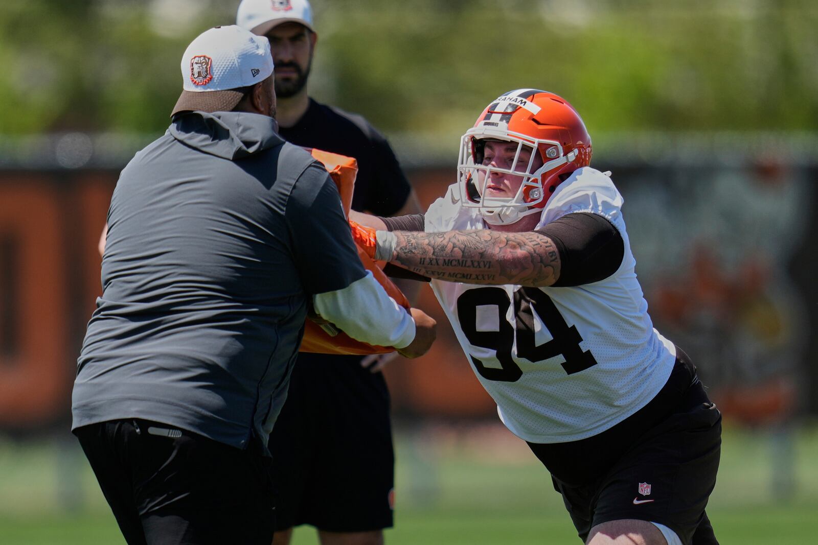Cleveland Browns defensive tackle Mason Graham (94) participates in a drill during the NFL football team's rookie minicamp in Berea, Ohio, Saturday, May 10, 2025. (AP Photo/Sue Ogrocki)