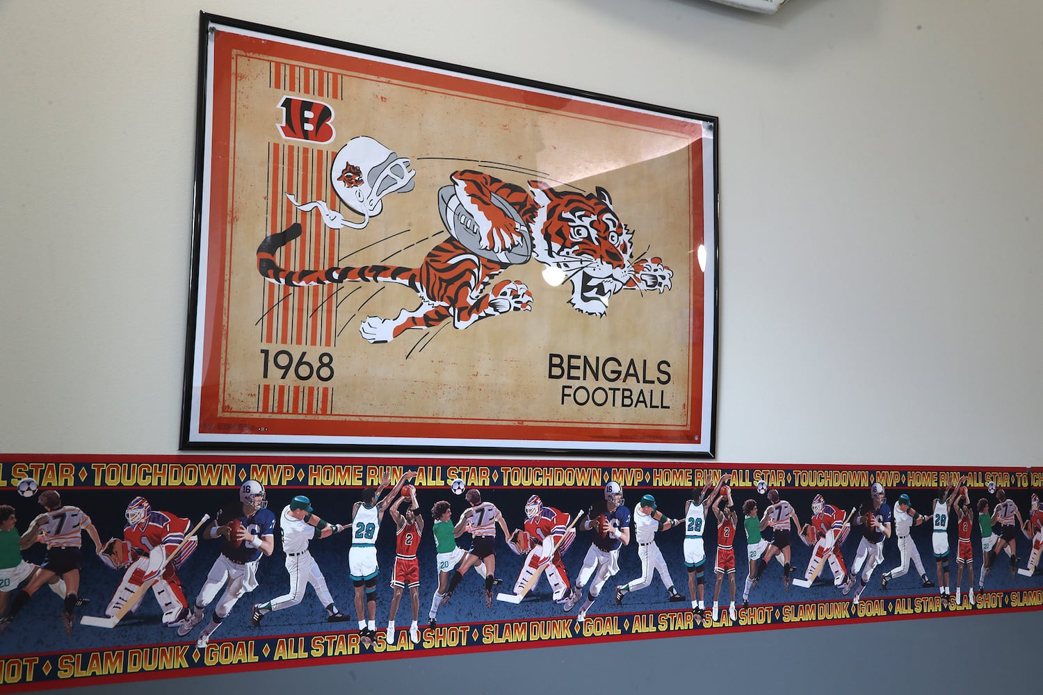 The Bullpen Sports Bar SNS