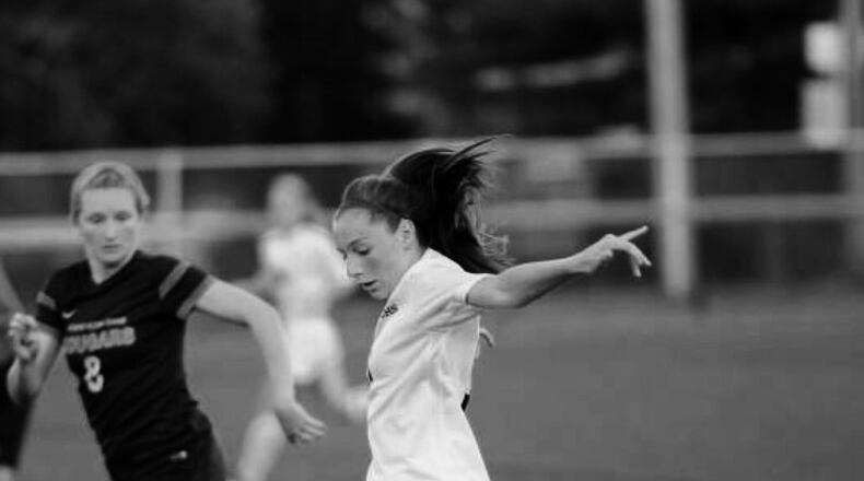 Alexis Hutchison, Centerville