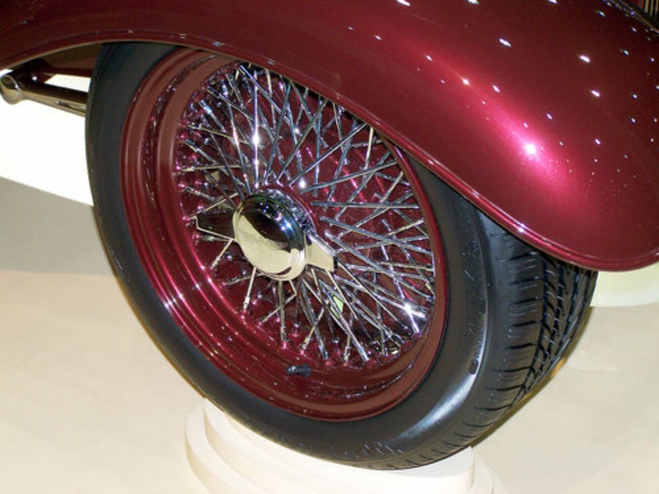 Dayton Wire Wheels makes mark with hot rodders
