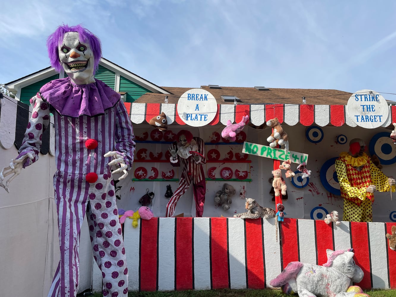 Laffin’ Lizzy’s Haunted Funhouse