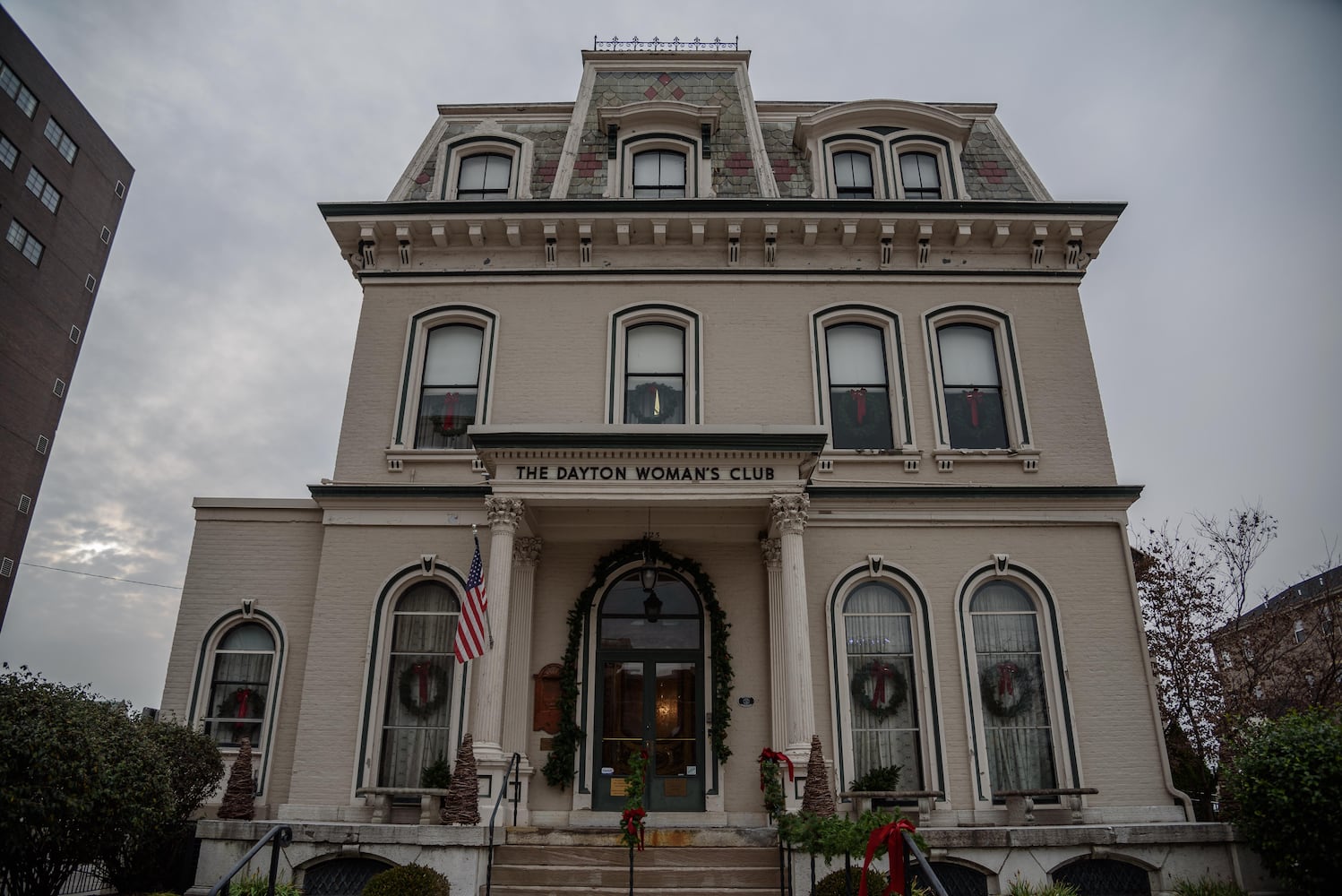 PHOTOS: Check out the gorgeous Dayton Woman’s Club, decorated for the holidays