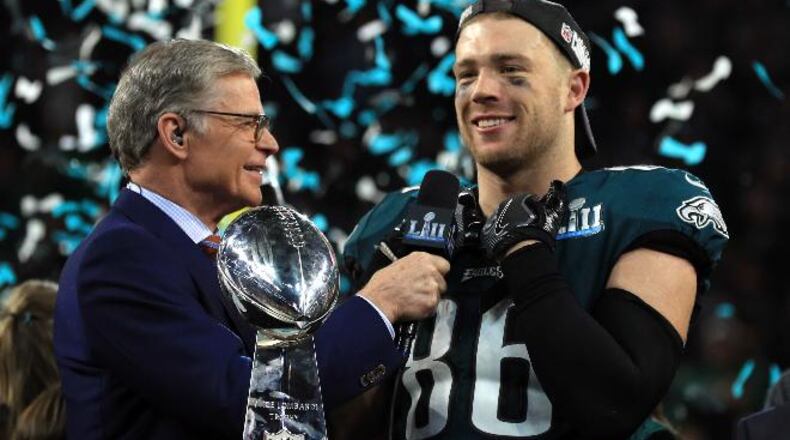 NBC personality Dan Patrick speaks with Zach Ertz, of the Philadelphia Eagles, after the Eagles beat the New England Patriots 41-33 in Super Bowl LII at U.S. Bank Stadium on February 4, 2018 in Minneapolis, Minnesota.  (Photo by Mike Ehrmann/Getty Images)