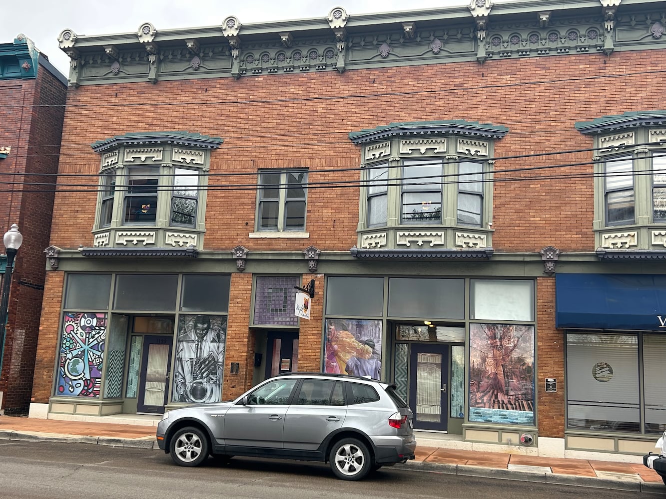 Black Palette Art Gallery