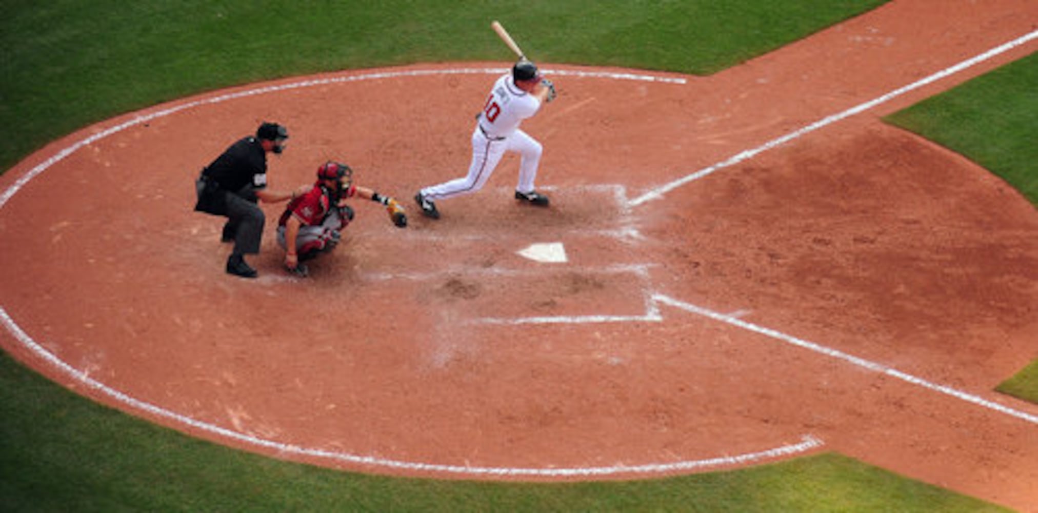 Francoeur lifts Braves past Diamondbacks
