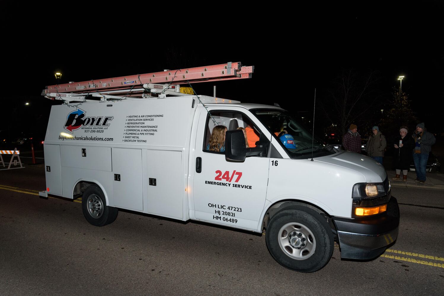 PHOTOS: Did we spot you at Austin Landing's Christmas Tree Lighting?