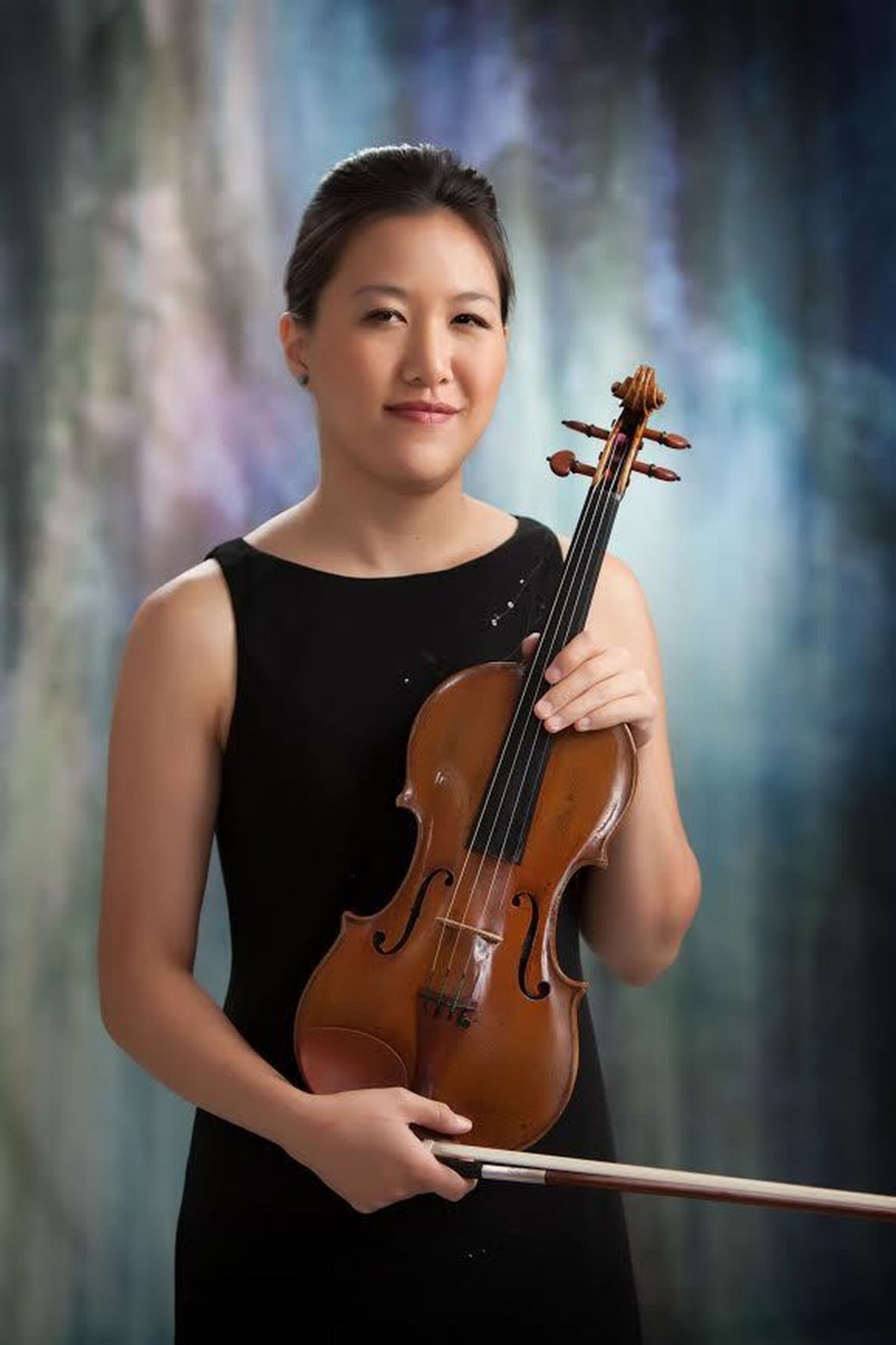 DPO Concertmaster Jessica Hung performs one of the best-known compositions of Antonio Vivaldi, “The Four Seasons,” a collective name given to four separate violin concertos based on the seasons: Spring, Summer, Autumn, and Winter. CONTRIBUTED