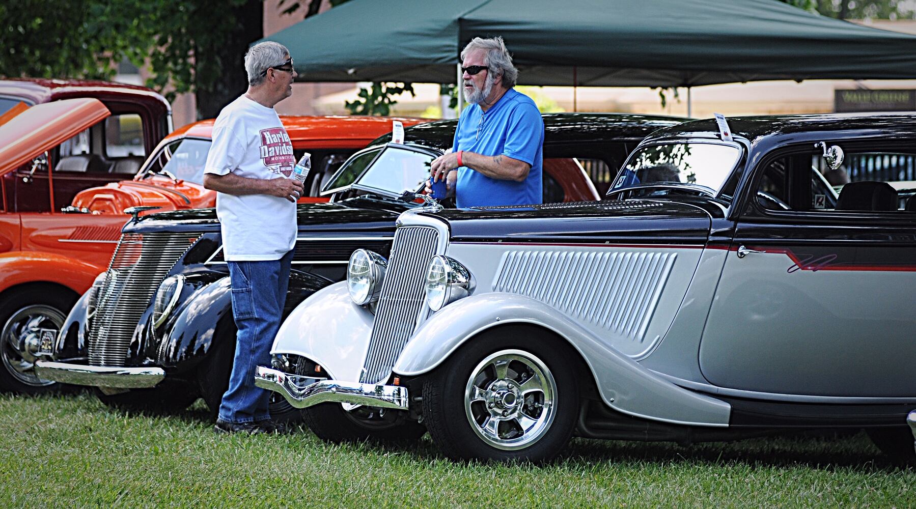 PHOTOS: White Trash and Whitewalls Car Show