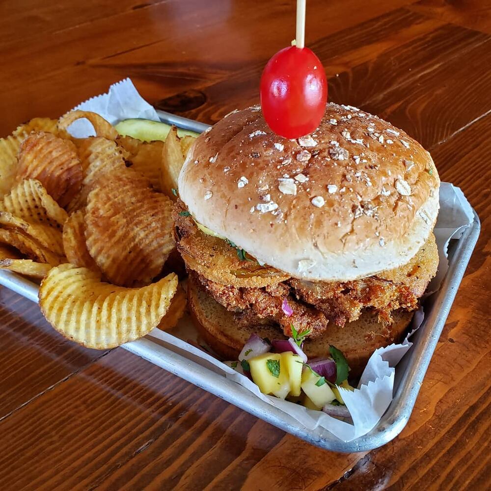 FOODIE PHOTOS: Fifth Street Brewpub’s all-new menu is too pretty to eat but we gladly will