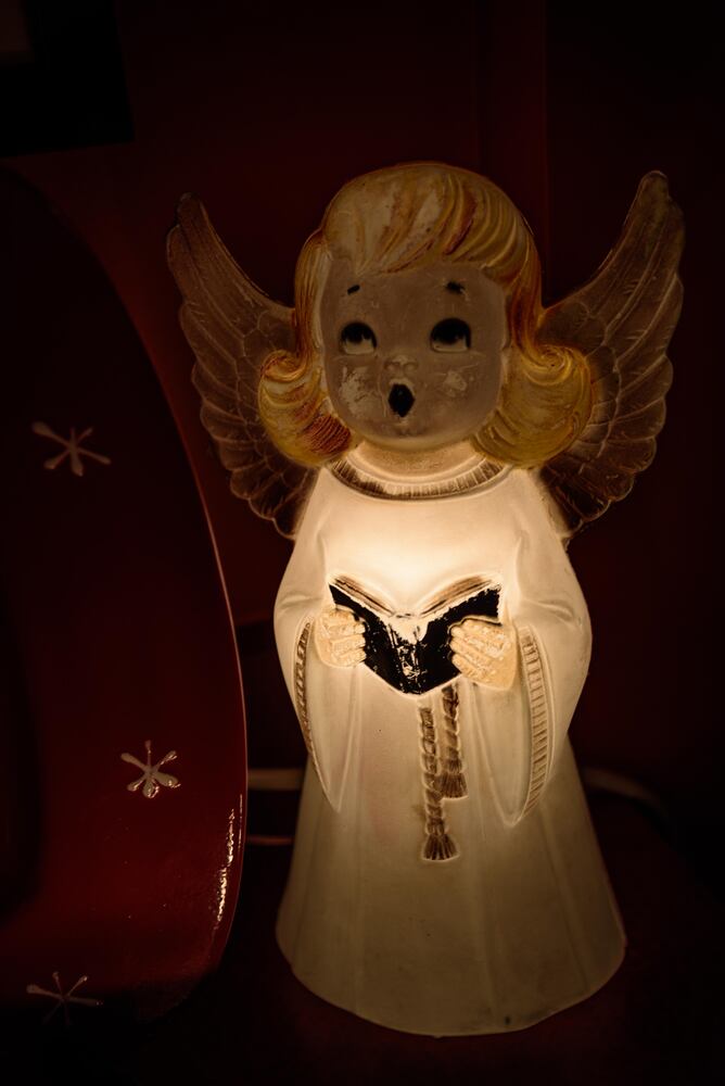 PHOTOS: Take a look inside stunning Oregon District homes decorated for its annual Candlelight Holiday Tour