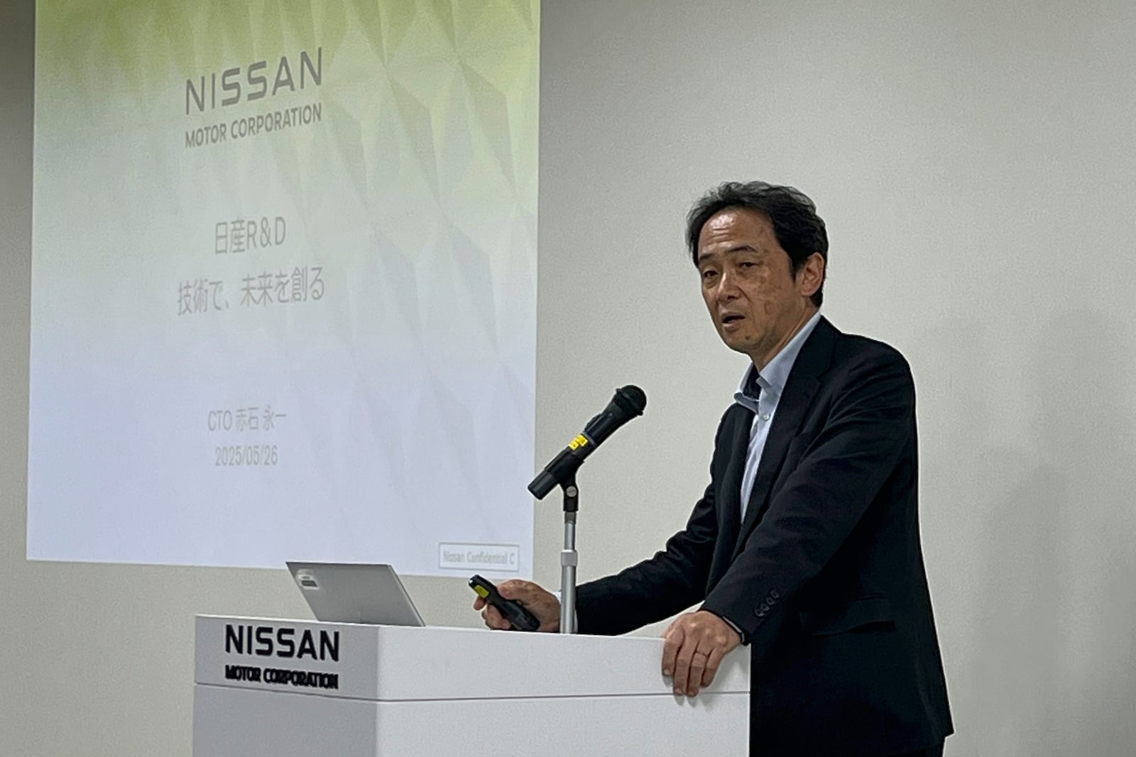 Nissan Chief Technology Officer Eiichi Akashi talks to reporters about their next-generation e-Power technology at the company’s Grandrive facility in Yokosuka, Japan, Monday, May 26, 2025. (AP Photo/Yuri Kageyama)