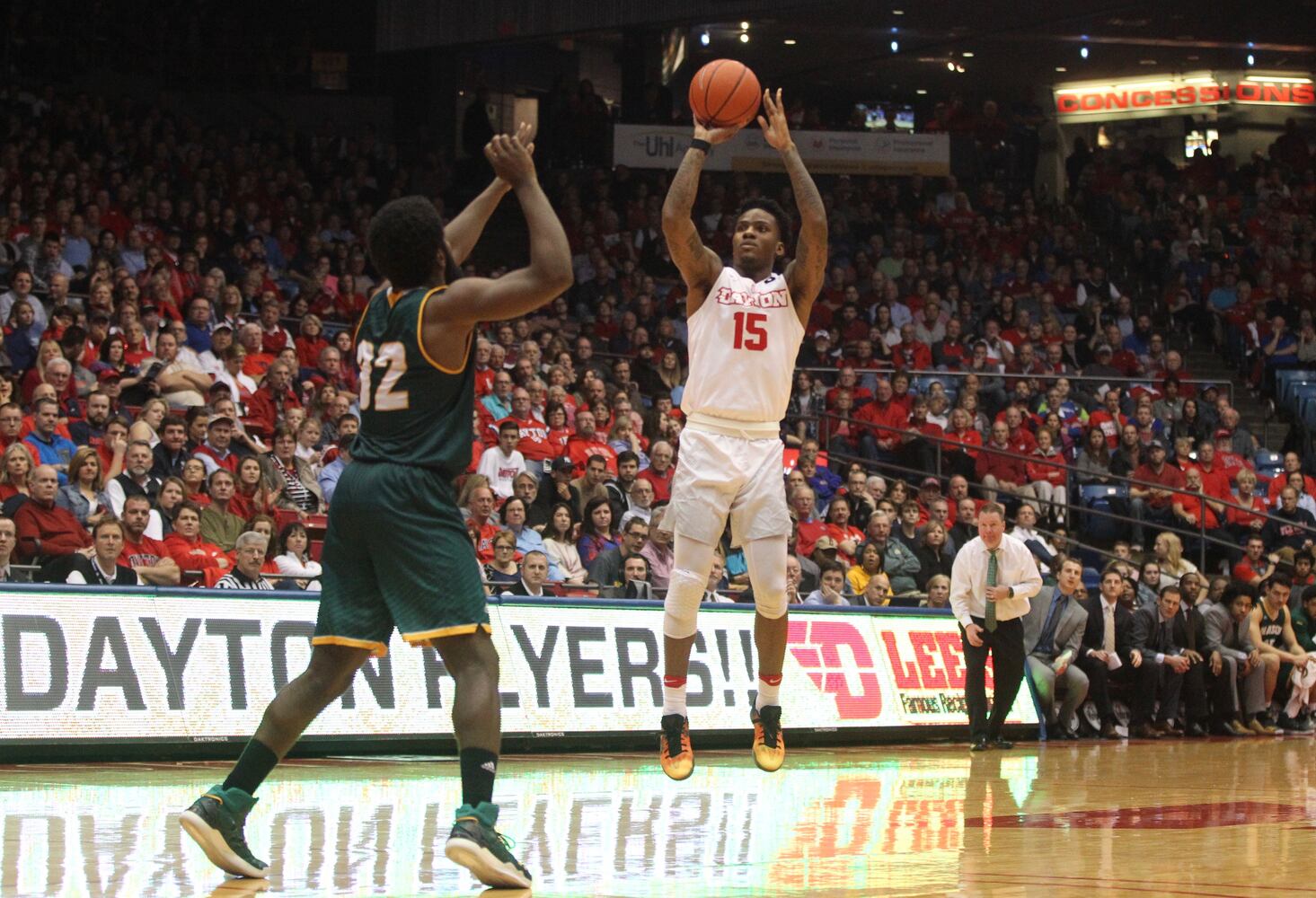 22 photos for 22 wins: Dayton Flyers vs. George Mason